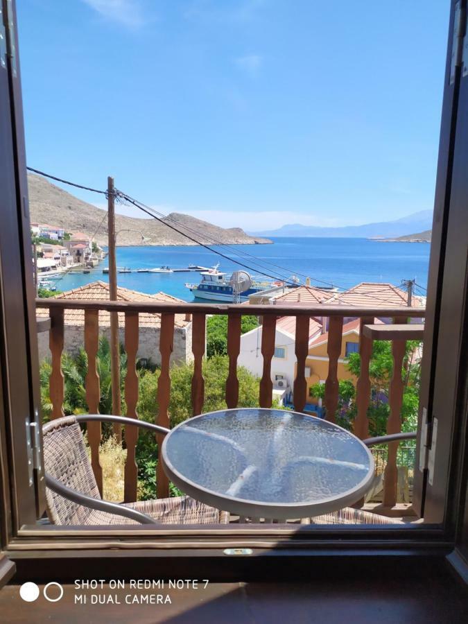 Villa Chrysodimi Chalki Town Екстериор снимка