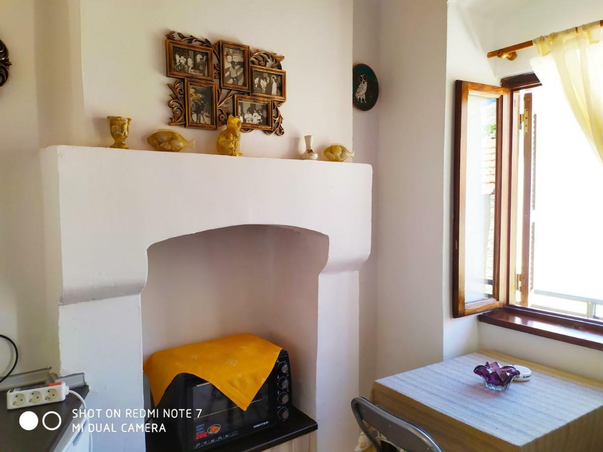 Villa Chrysodimi Chalki Town Екстериор снимка